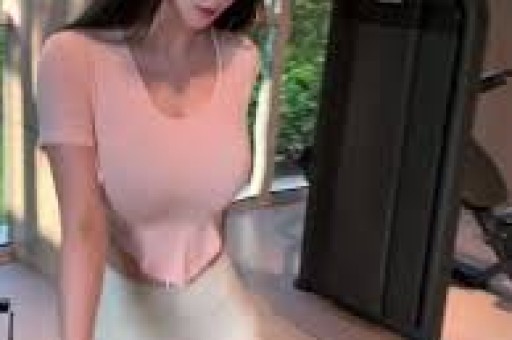 震惊！27岁韩国女偶像实名揭露娱乐圈潜规则：资源分配不公队友陪高层上位自己拒拍大尺度戏码！
