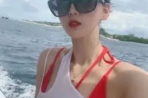 报应!盘点2025塌房的6大网红疯狂作妖被封一点都不冤!-第1张图片- 报应!盘点2025塌房的6大网红疯狂作妖被封一点都不冤!-第1张图片-