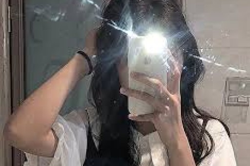 网红直播卖惨翻车虚假深情割韭菜这出戏演砸了!-第1张图片- 网红直播卖惨翻车虚假深情割韭菜这出戏演砸了!-第1张图片-